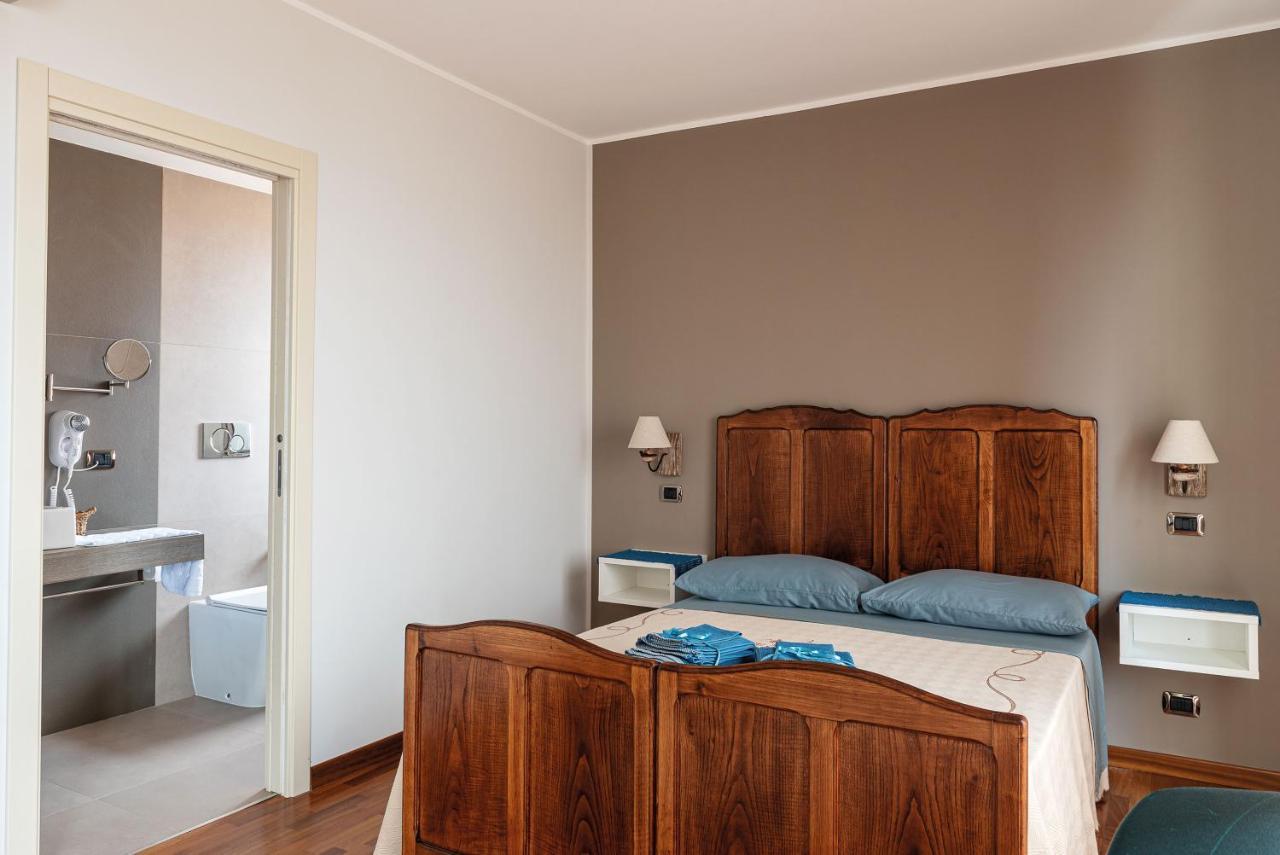 Torrevarata - Guest Rooms Санта-Тереза-ди-Рива Экстерьер фото