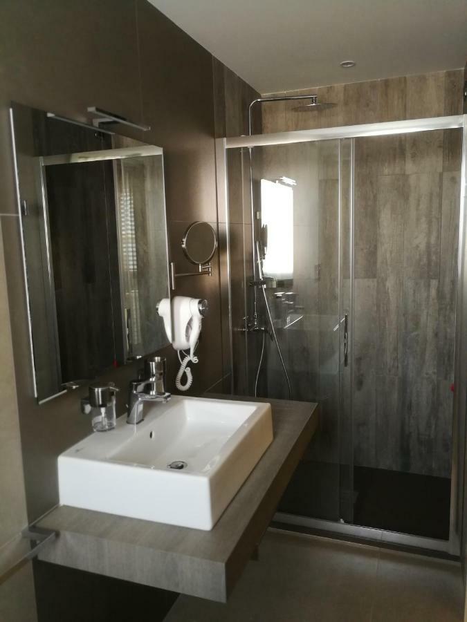 Torrevarata - Guest Rooms Санта-Тереза-ди-Рива Экстерьер фото